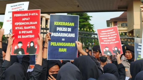 Protes warga Cibetus dibalas penangkapan massal
